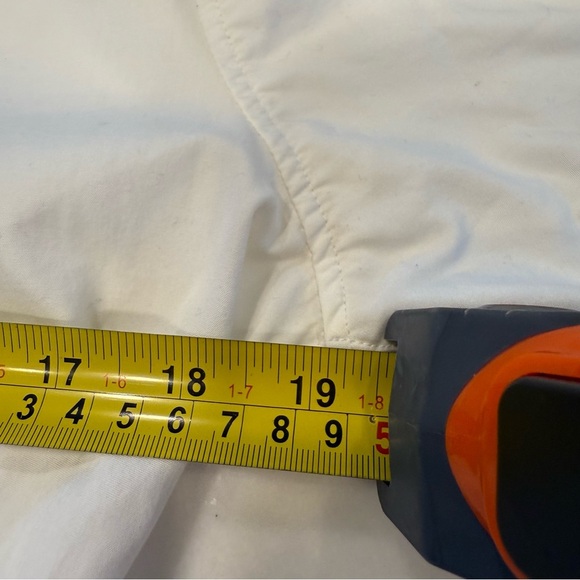 Vince Women’s Button Down Sculpted White Shirt Size Small Excellent! - Picture 7 of 11